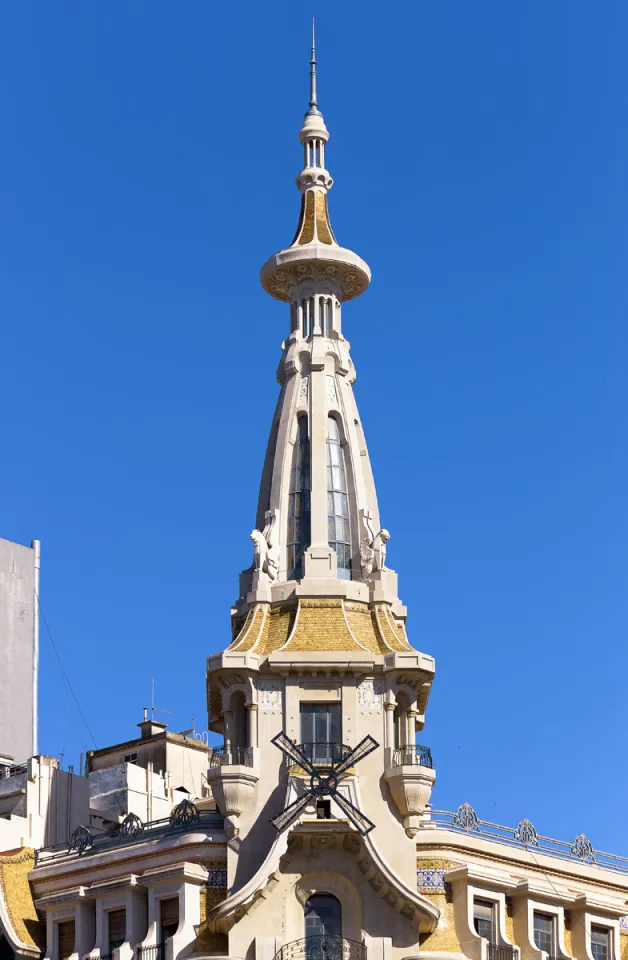 Confitería del Molino, tower