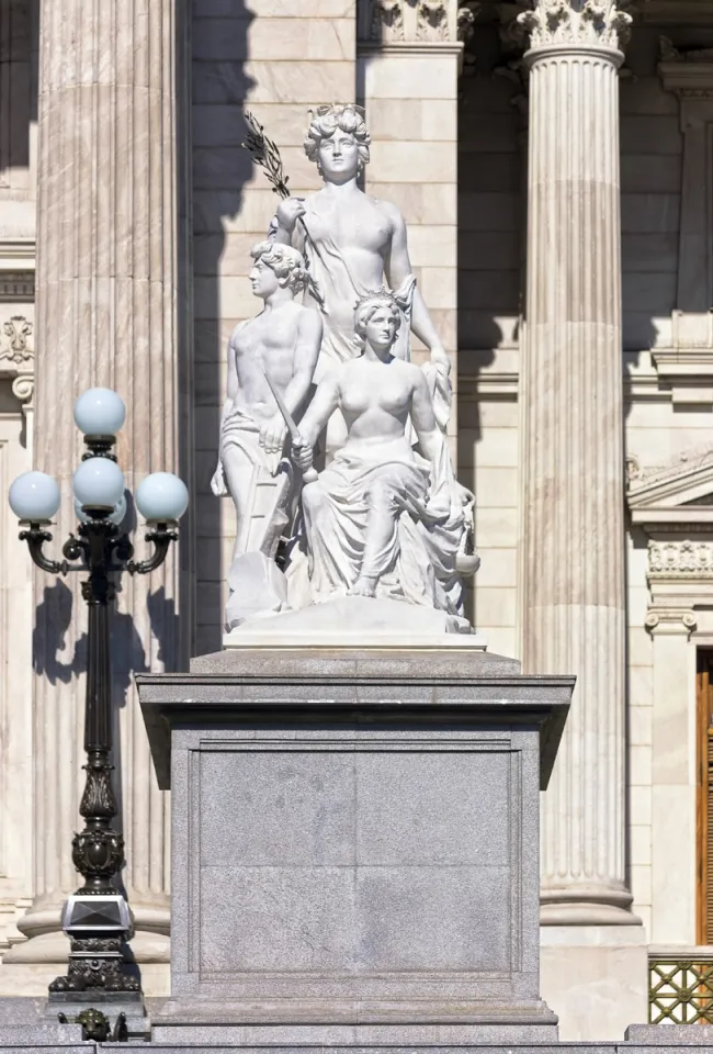 Palace of the Argentine National Congress, southern allegorical sculpture group