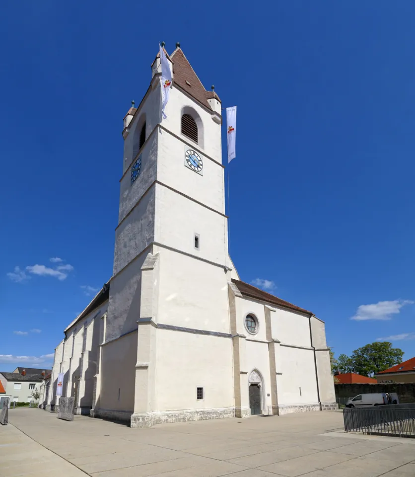 Eisenstadt Cathedral, west elevation