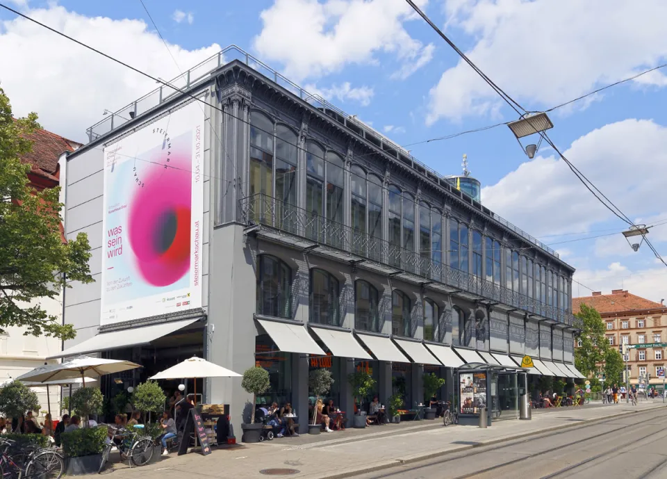 Graz Art Museum, Iron House, southwest elevation