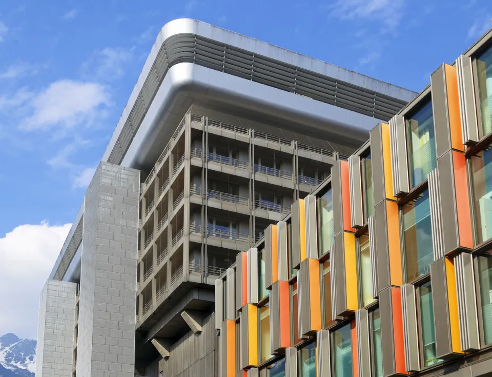 University Hospital Innsbruck, Gynecological and Head Clinic, detail