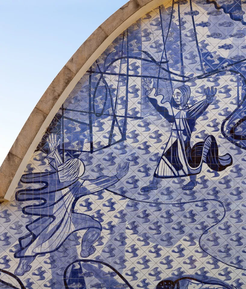 Church of Saint Francis of Assisi, detail of the azulejo-tiles back wall