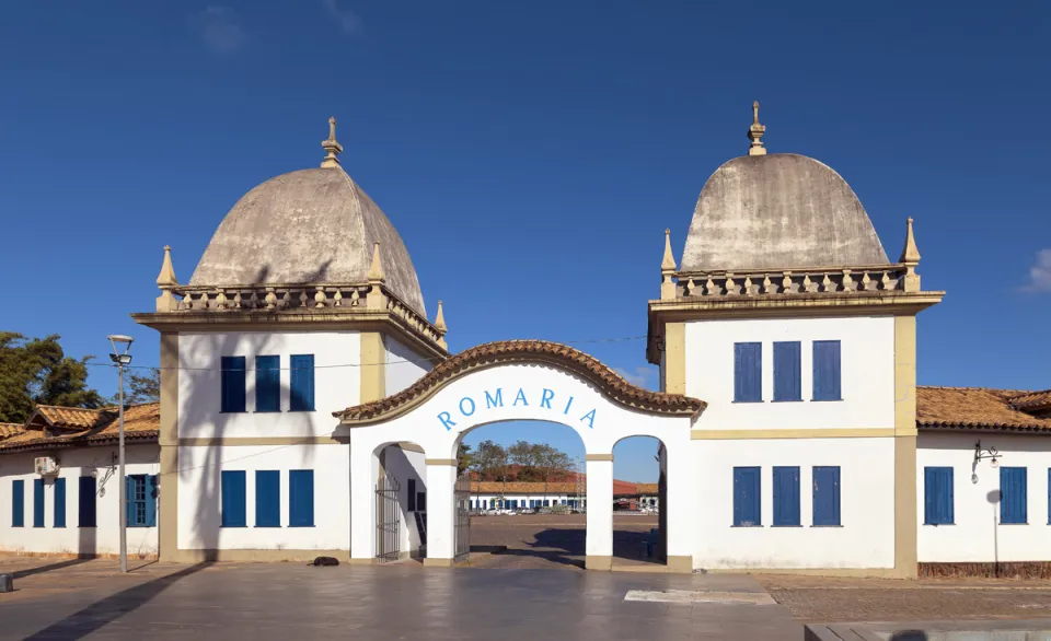 Romaria, main gate, northeast elevation