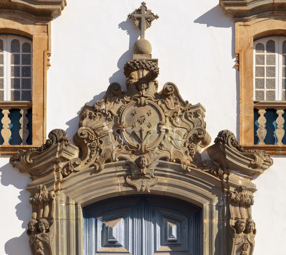 Sanctuary of Bom Jesus de Matosinhos, overdoor of the main portal