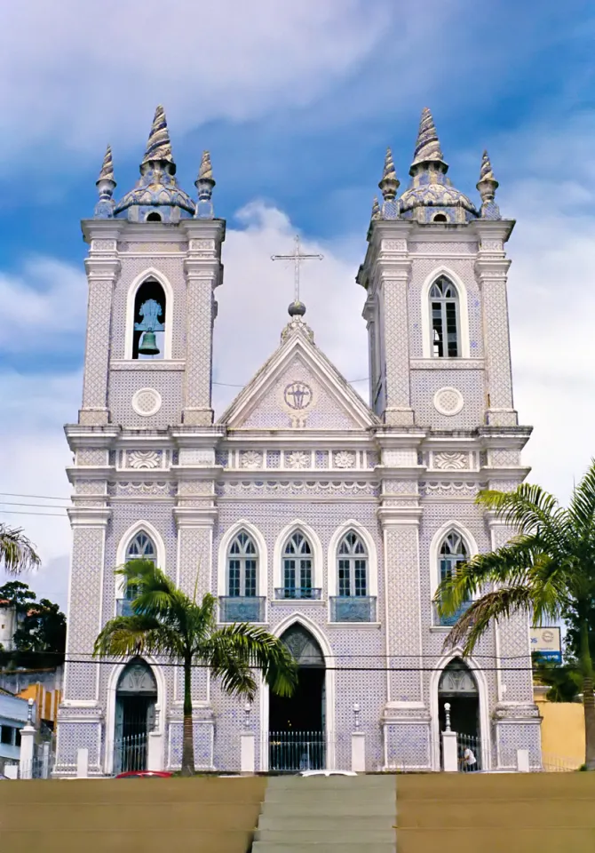 Church of Good Jesus of the Martyrdoms, west elevation