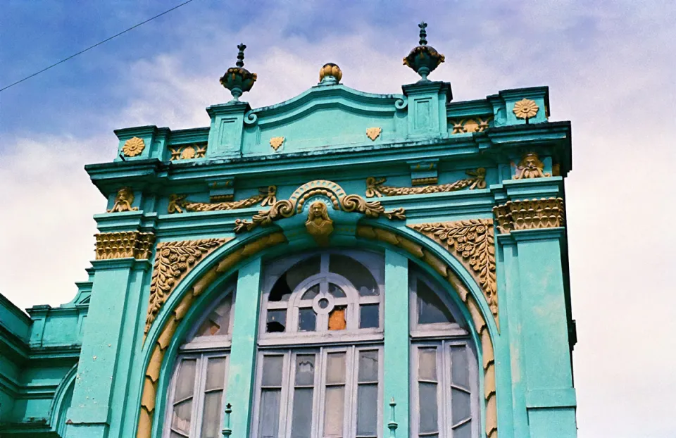 Former Building of the Perseverance Society, facade detail