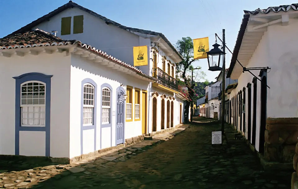 Old town of Paraty, Dona Geralda Street