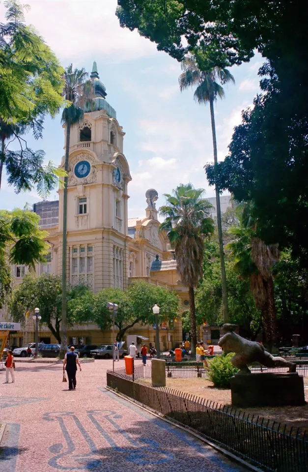 Rio Grande do Sul Memorial, Alfandega Square