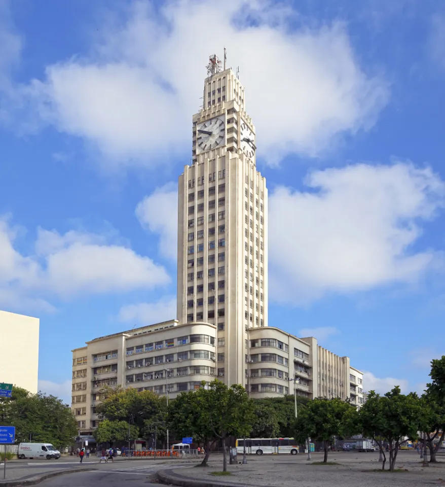 Central do Brasil Station, southeast elevation