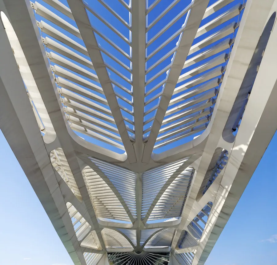 Museum of Tomorrow, detail cantilever canopy