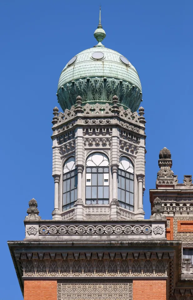 Palace of Manguinhos (Moorish Pavilion), tower top