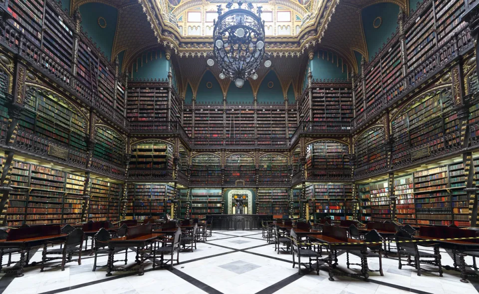 Royal Portuguese Cabinet of Reading, reading room, panorama
