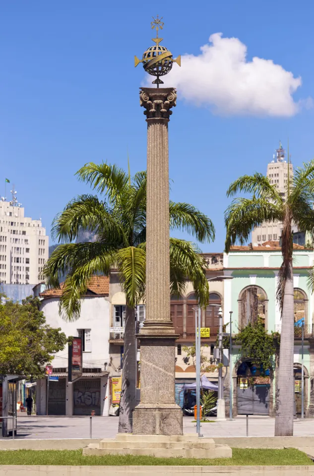 Valongo Wharf, commemorative column