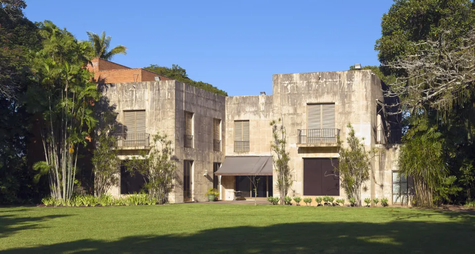 Chácara do Céu, northwest elevation