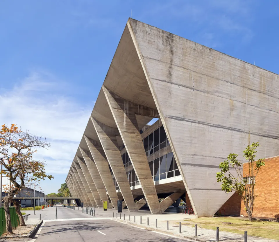 Museum of Modern Art of Rio de Janeiro, west elevation