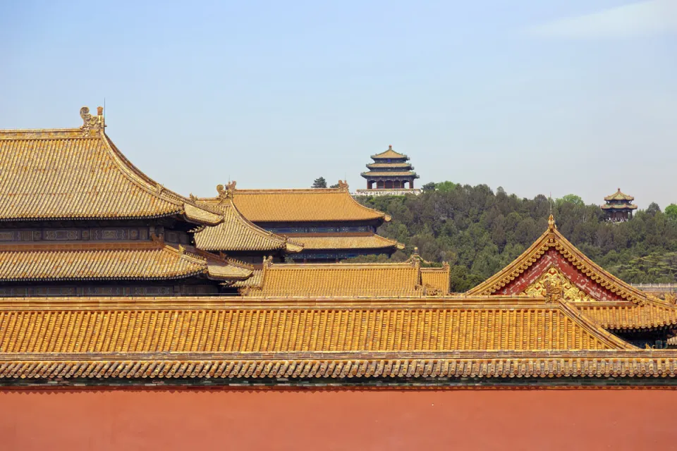 Forbidden City, view over the inner city roofs to Jingshan Park