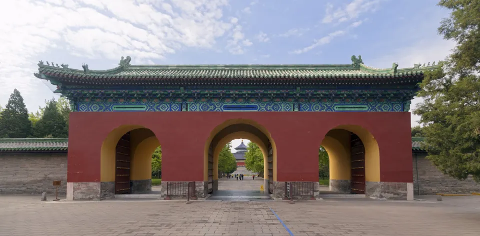Northern Heavenly Gate, north elevation