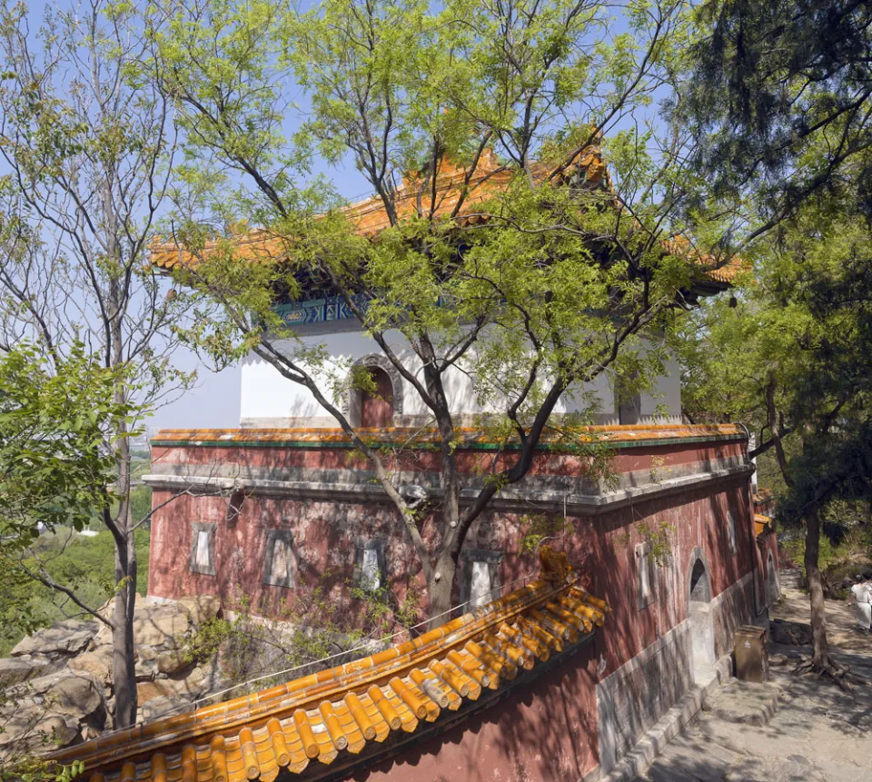 New Summer Palace, Four Great Regions Complex, Northern Continent of Kuru Pavilion