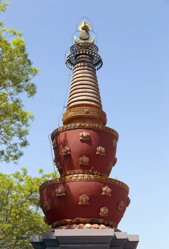 New Summer Palace, Four Great Regions Complex, top of the Red Tower stupa