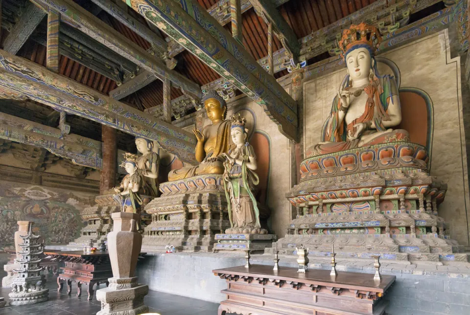 Shanhua Temple, Hall of Three Sages (Sansheng Hall), interior