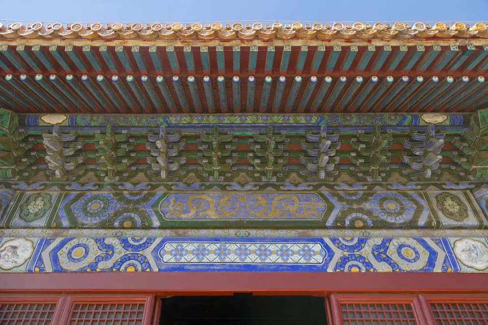 Ming Changling Mausoleum, Hall of Blessing and Grace (Ling'en Hall), detail