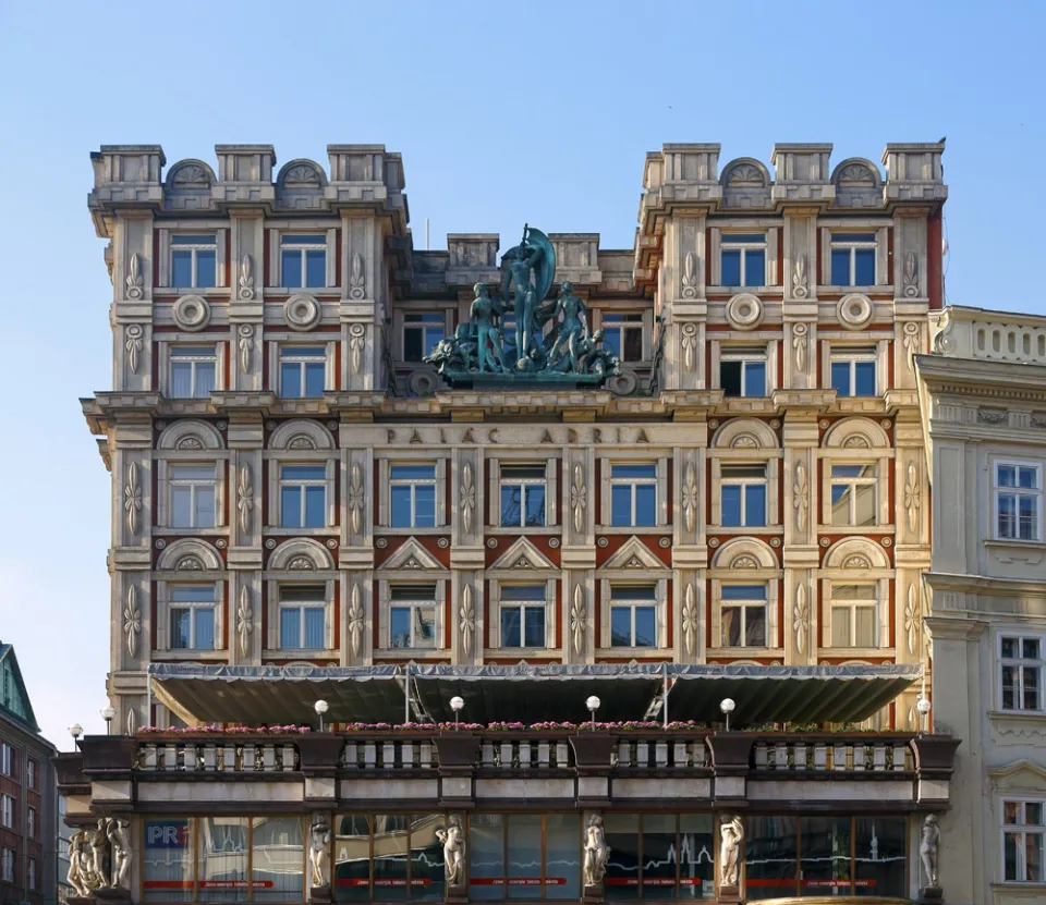 Adria Palace, detail north fassade