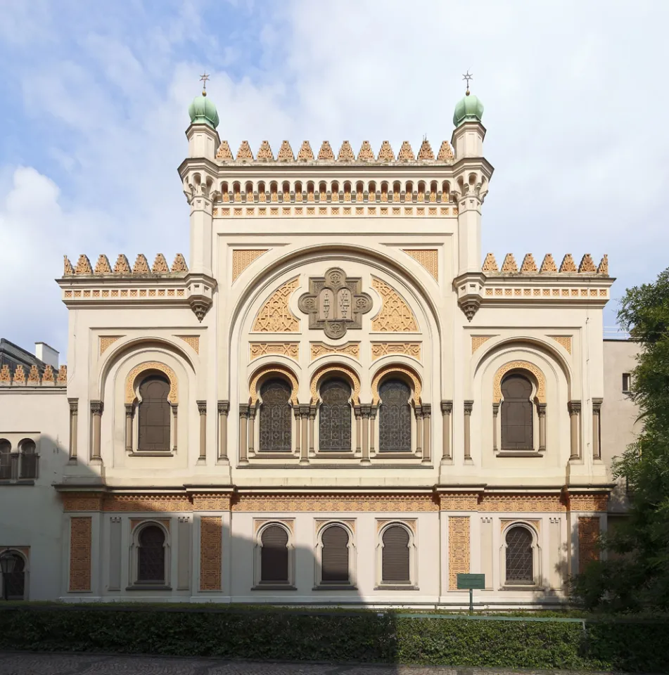 Spanish Synagogue, west elevation