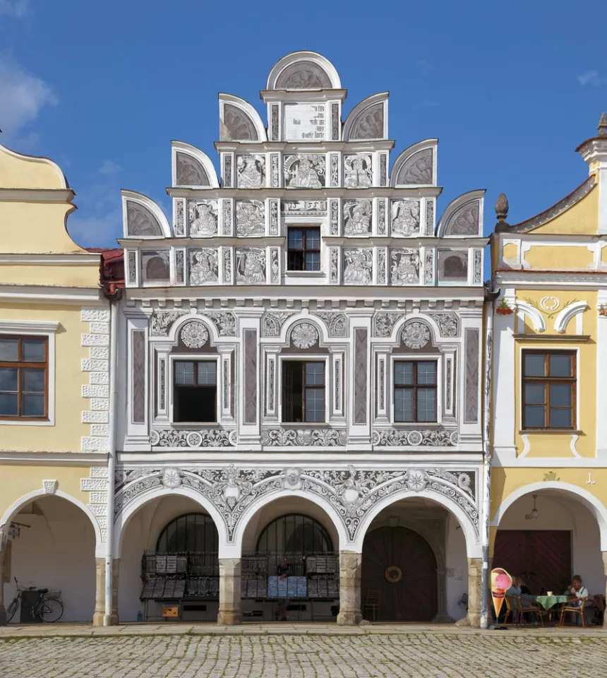 Michal House, Zacharias of Hradec Square № 61