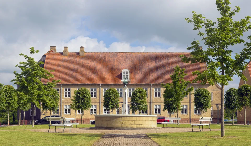 Sisters' House, at the Count Zinzendorf Square (former Church Square)