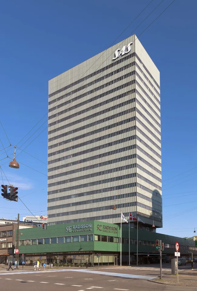 SAS Royal Hotel, southeast elevation