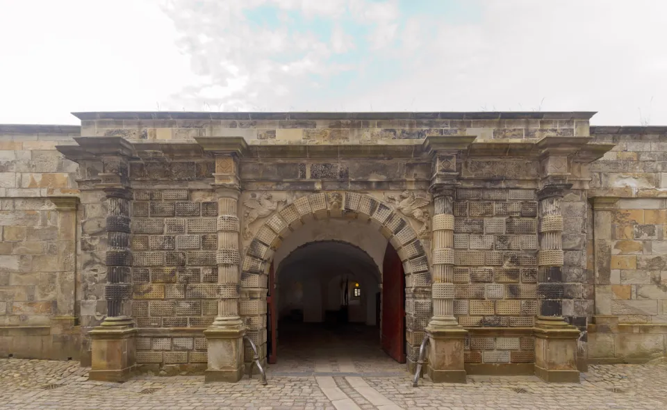 Kronborg Castle, inner bastion gate