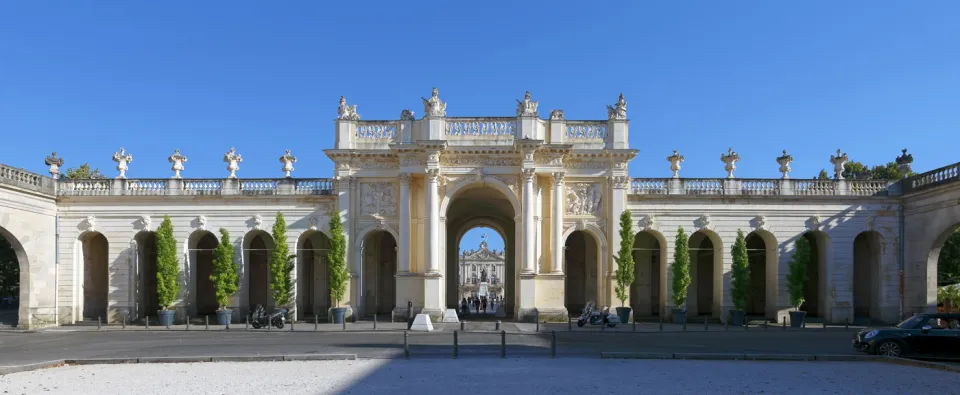 Place Stanislas, Here Arch (Arc Héré), north elevation