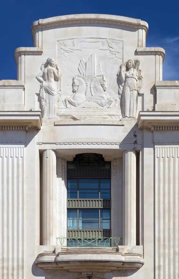 Palais de la Méditerranée, facade detail with window