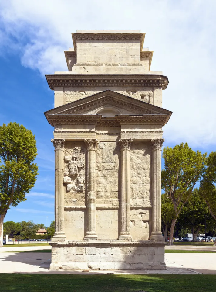 Triumphal Arch of Orange, west elevation