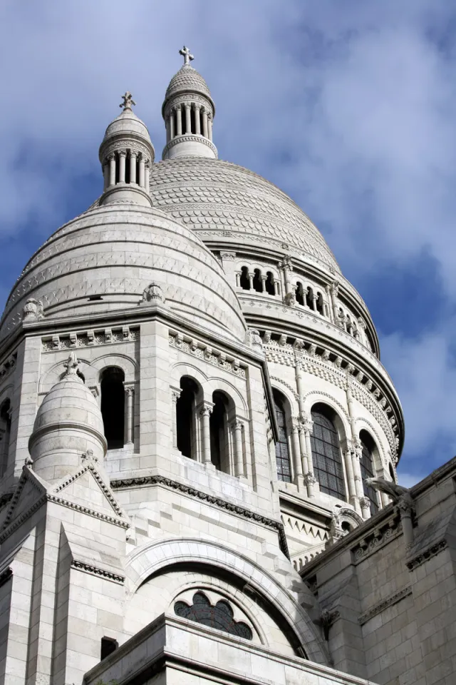 Basilica of the Sacred Heart of Montmartre (Sacré-Cœur), cupola and central dome