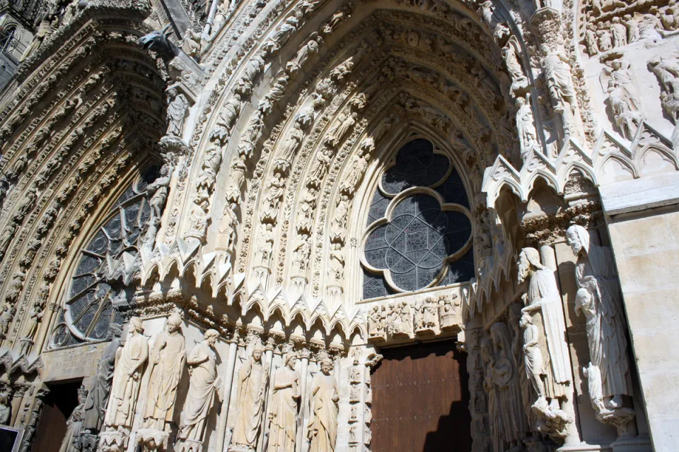 Reims Cathedral, main portals archivolts