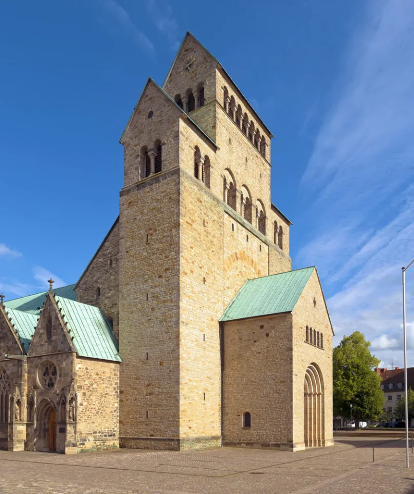 Saint Mary's Cathedral, westwork (northwest elevation)