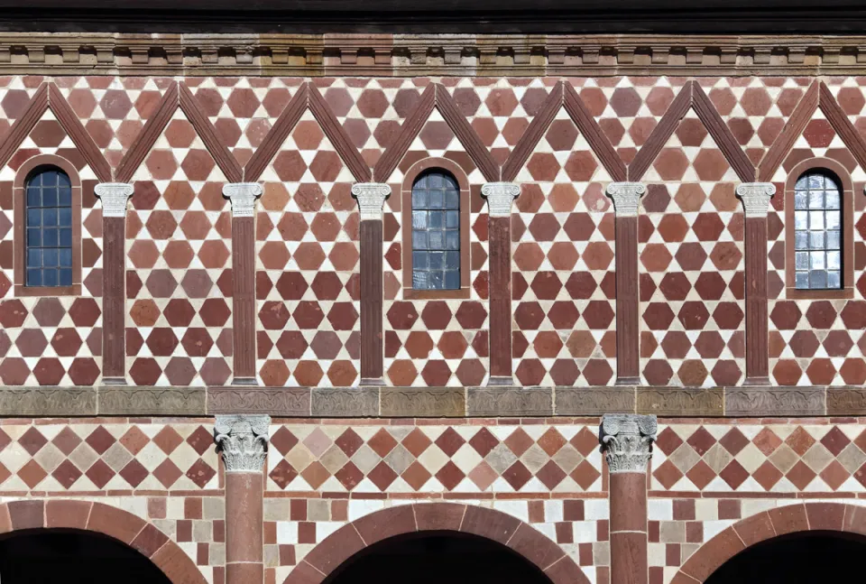 Lorsch Abbey, King's Hall, facade detail