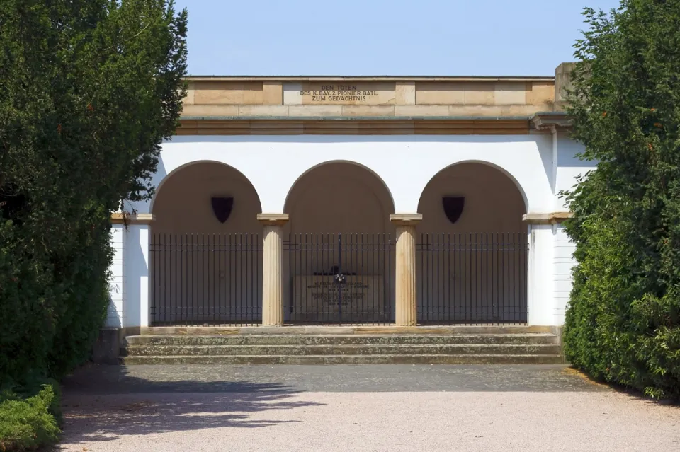 Hall of Antiquities, south elevation