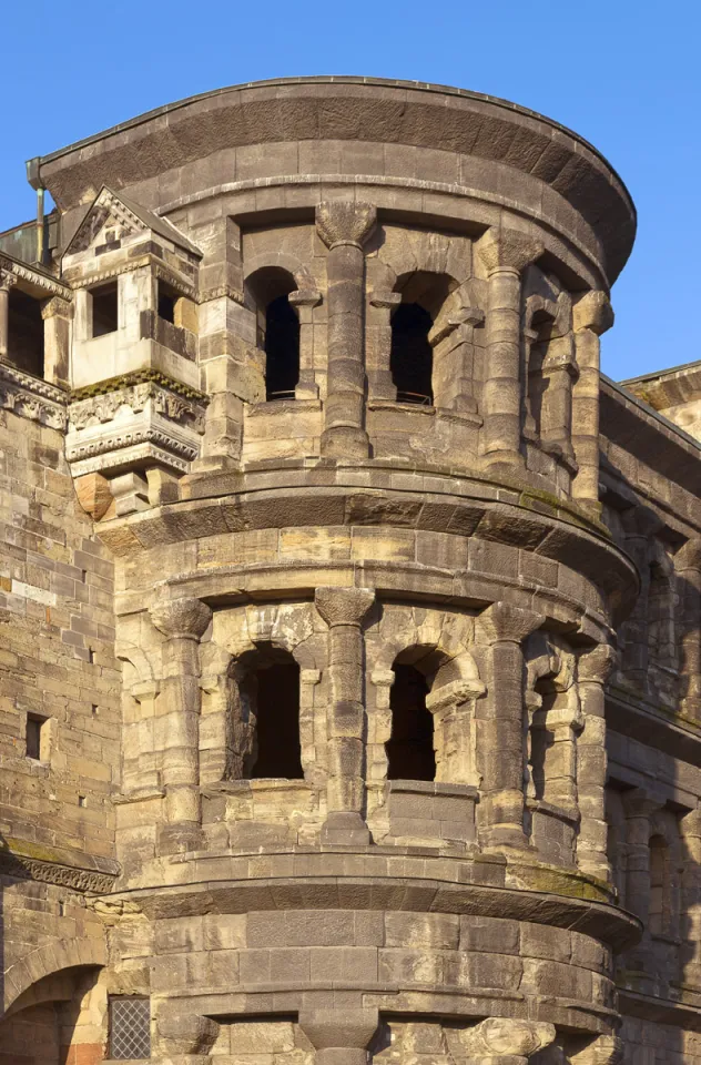 Porta Nigra, detail of the northern facade