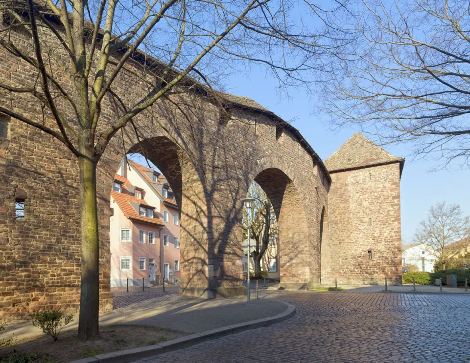 Worms City Fortification, Rashi Gate (northeast elevation) Worms City Fortification, Rashi Gate (northeast elevation)