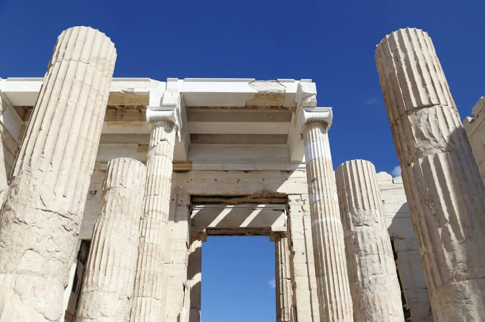 Acropolis of Athens, Propylaea, central passageway, roof reconstruction