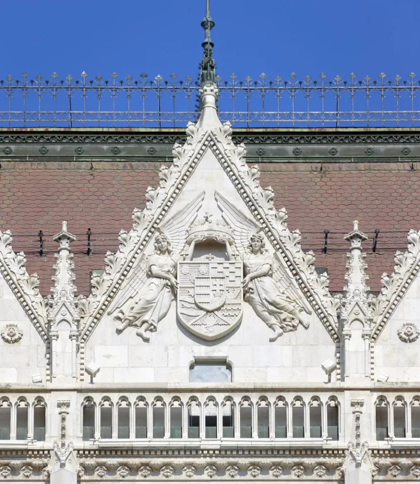 Hungarian Parliament Building, gable with coat of arms