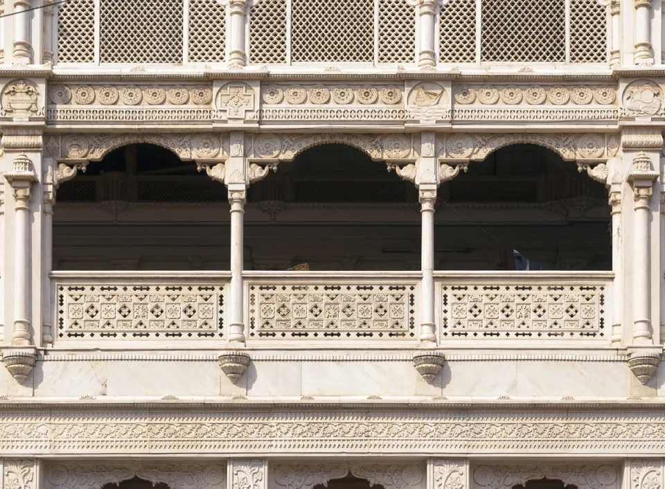 Mahavira Bhawan, facade detail