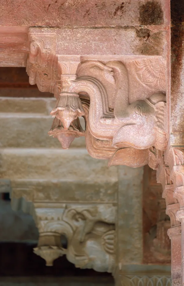 Amber Fort, Diwan-i-Aam (Public Audience Hall), elephant-shaped corbels