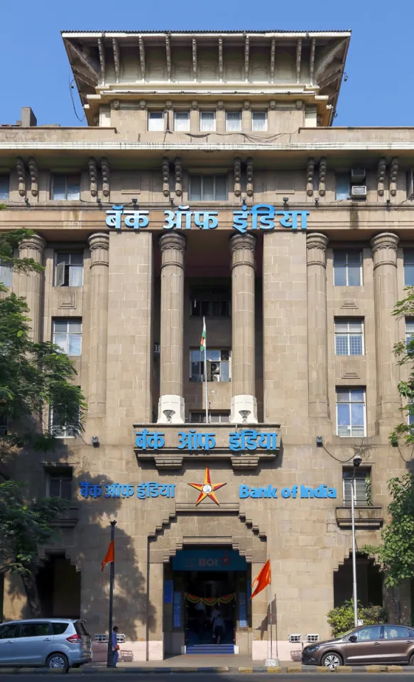 Bank of India Building, facade detail