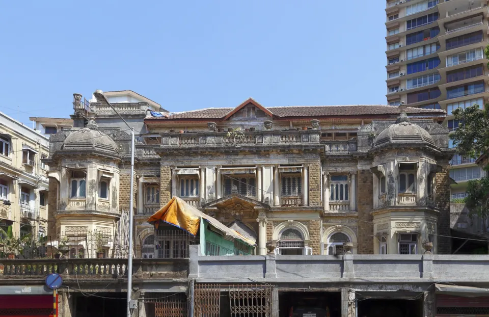 Mitha Lodge, view from Jagmohandas Marg (Nepean Sea Road)