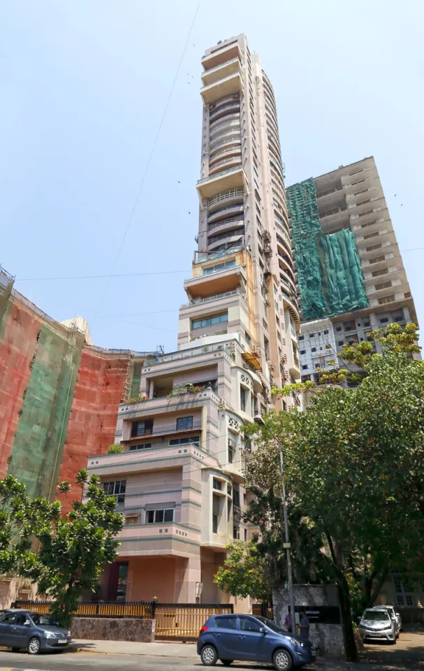 Suraj Millenium, from Bhulabhai Desai Marg (Warden Road)