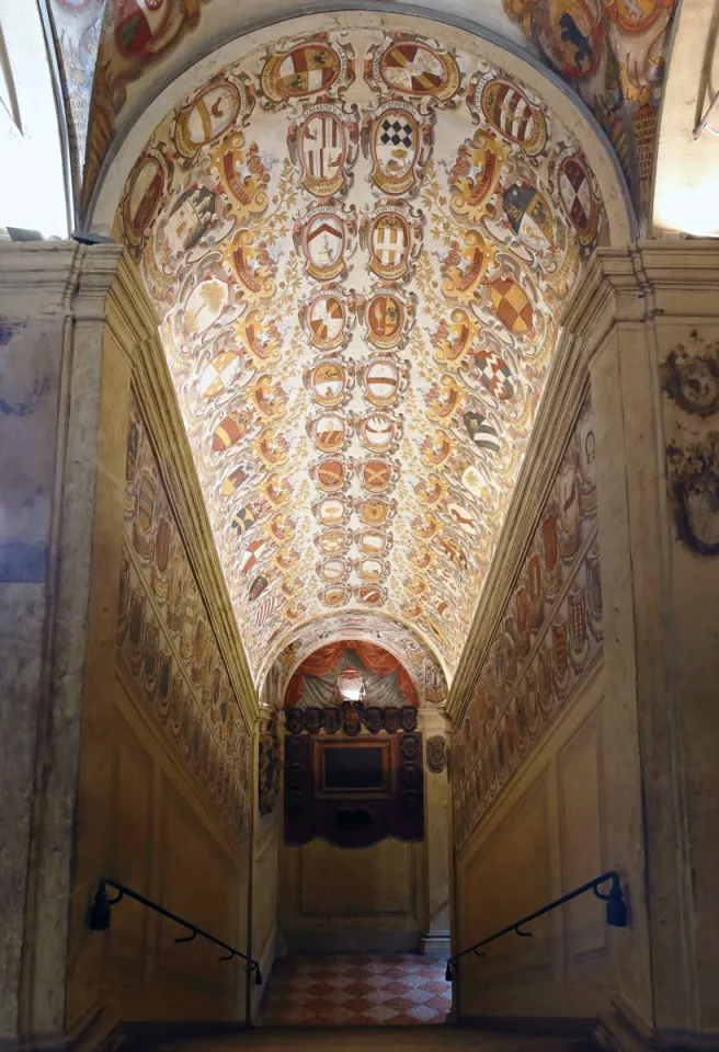 Archiginnasio Palace, staircase with coat of arms fresco