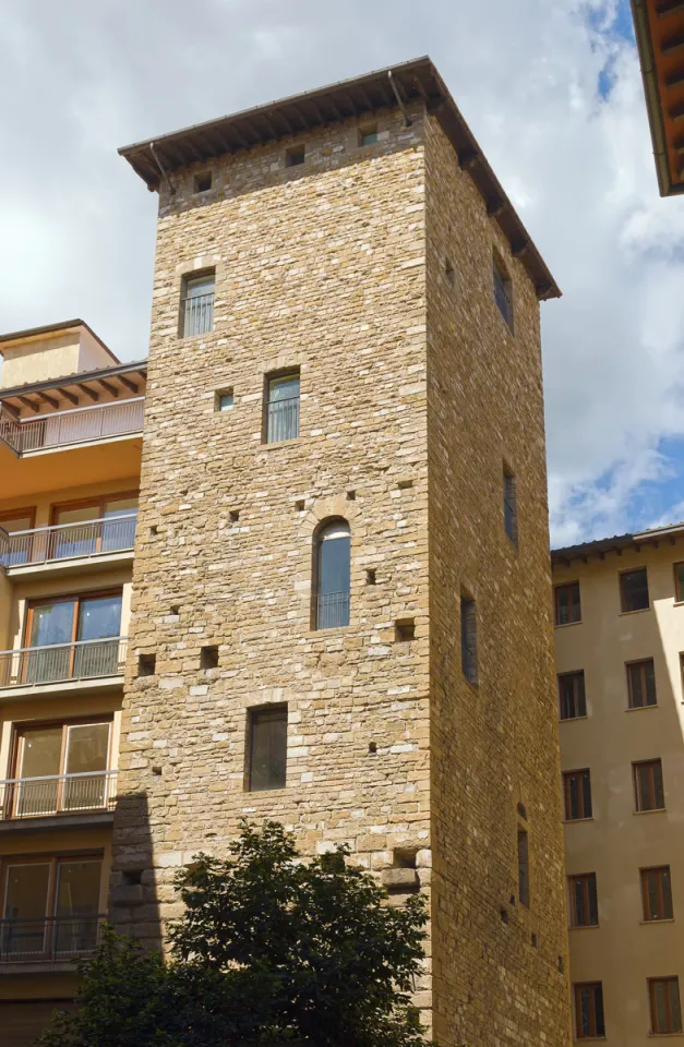 Towers of the Barbadori, first tower (south elevation)